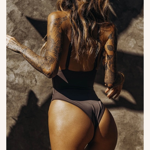 Gooseberry Intimates So Chic one piece in cacao - Picture 3 of 5